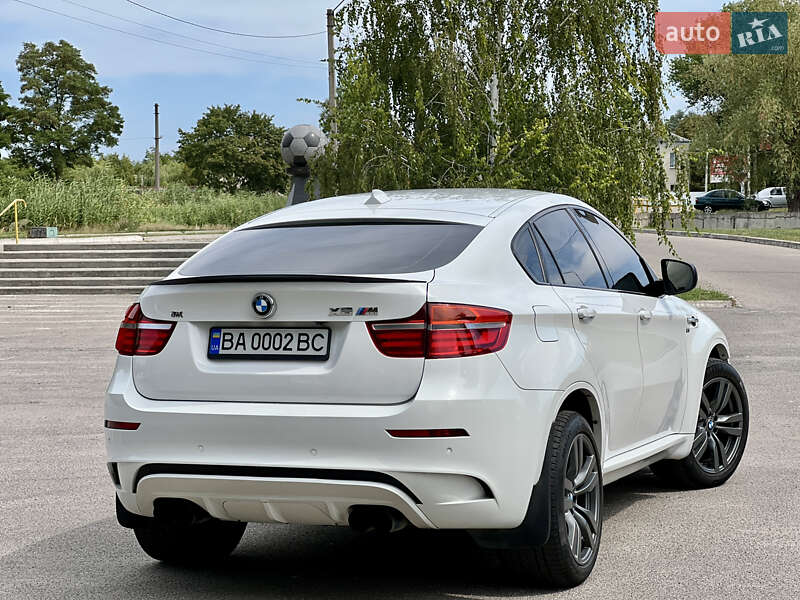 Внедорожник / Кроссовер BMW X6 M 2010 в Александрие