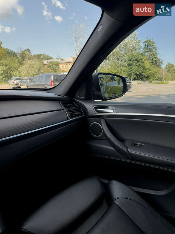 Внедорожник / Кроссовер BMW X6 M 2011 в Киеве фото 16 Внедорожник / Кроссовер BMW X6 M 2011 в Киеве