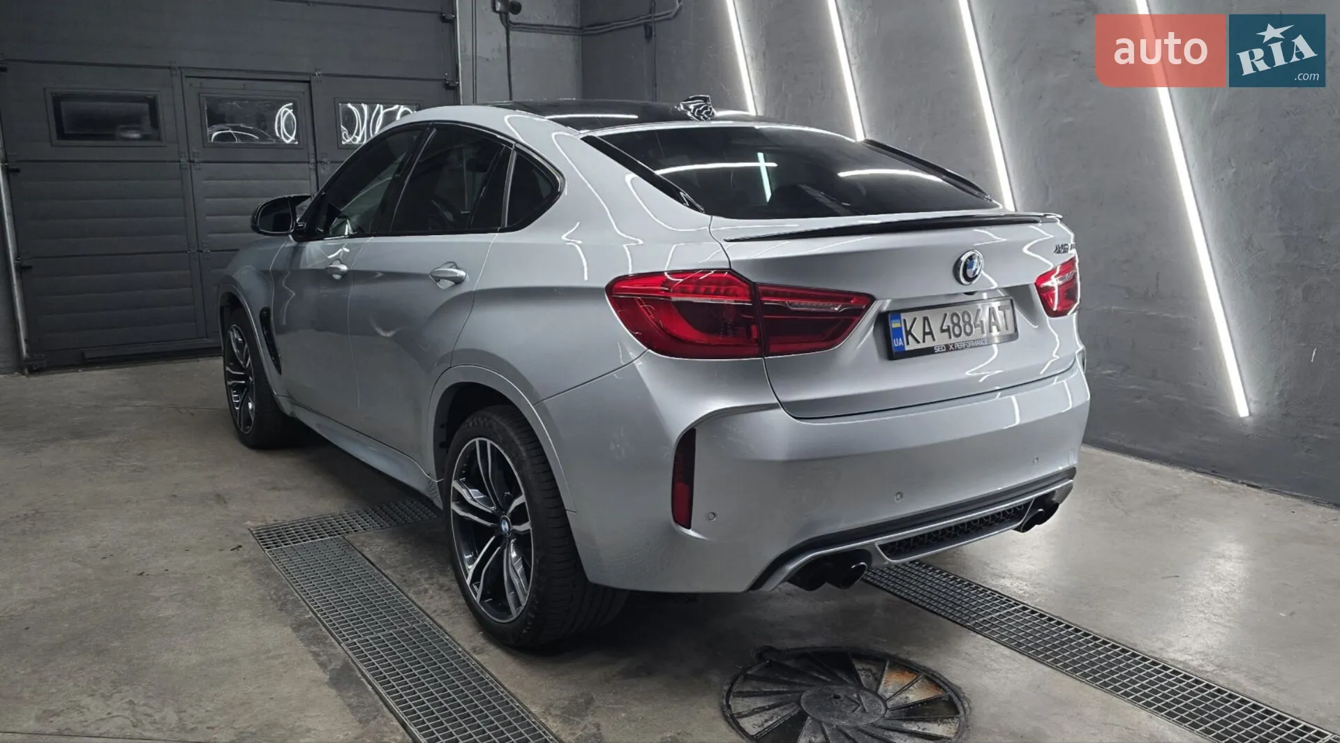 2017 BMW X6 M - мініатюра 17
