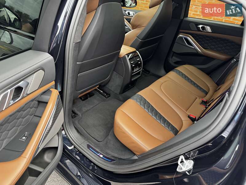 Позашляховик / Кросовер BMW X6 M 2021 в Києві