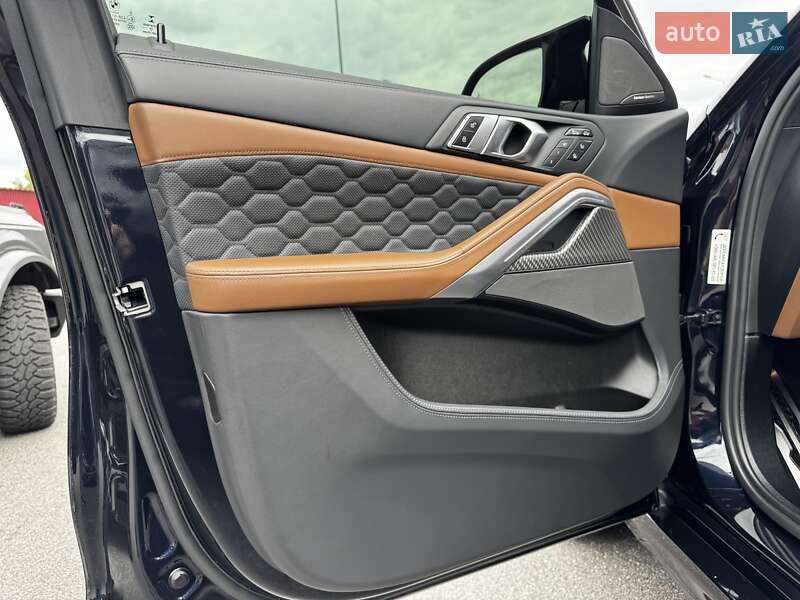 Позашляховик / Кросовер BMW X6 M 2021 в Києві