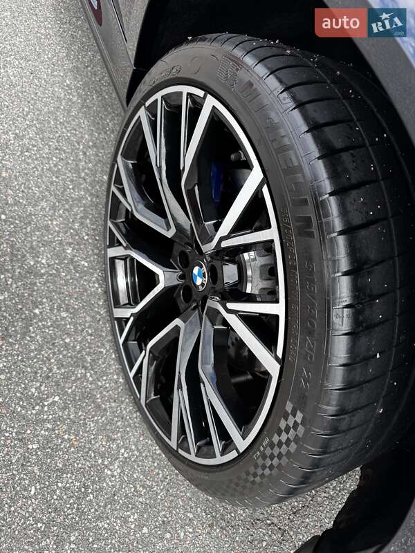 Позашляховик / Кросовер BMW X6 M 2021 в Києві