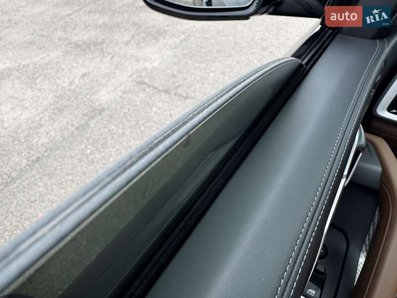 Позашляховик / Кросовер BMW X6 M 2021 в Києві