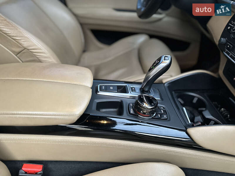 Внедорожник / Кроссовер BMW X6 M 2011 в Киеве