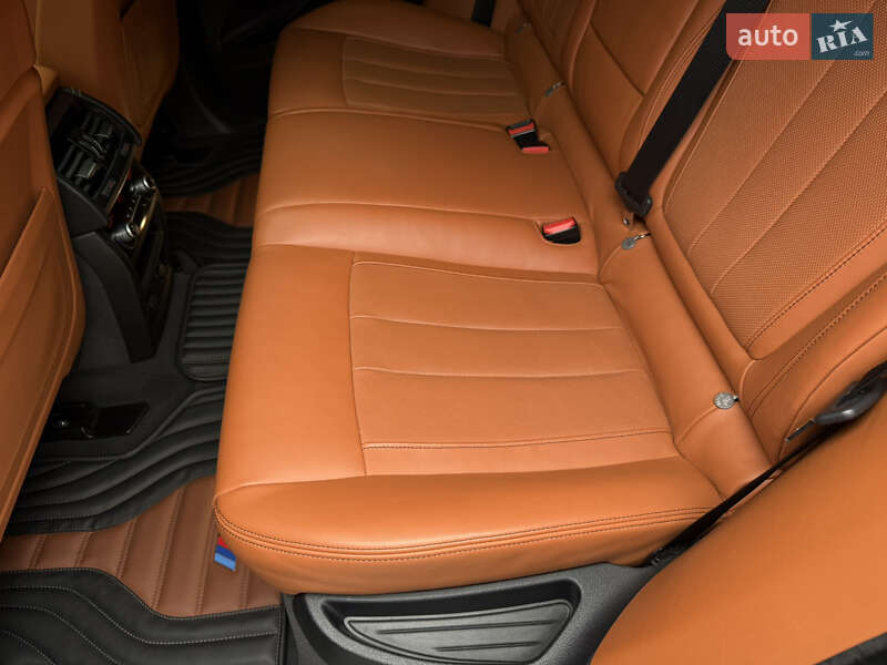 Внедорожник / Кроссовер BMW X6 M 2018 в Киеве фото 58 Внедорожник / Кроссовер BMW X6 M 2018 в Киеве