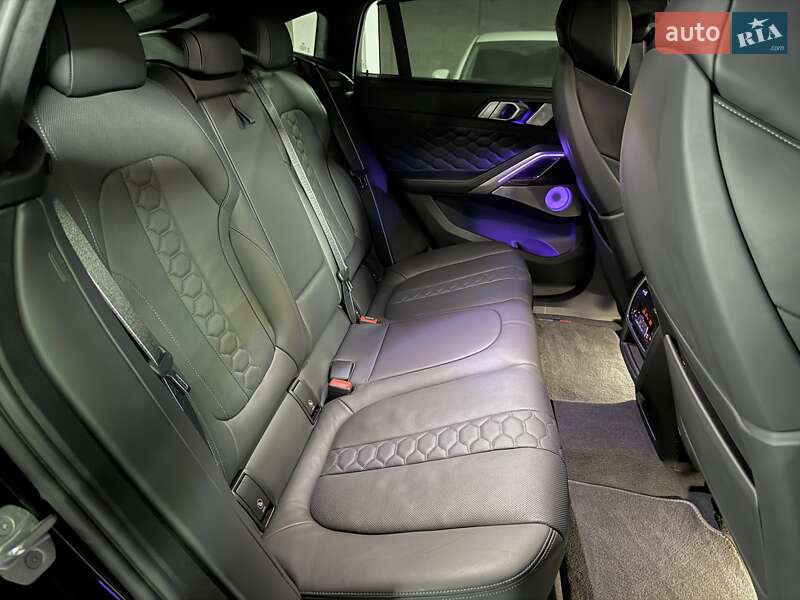 Внедорожник / Кроссовер BMW X6 M 2022 в Днепре фото 36 Внедорожник / Кроссовер BMW X6 M 2022 в Днепре