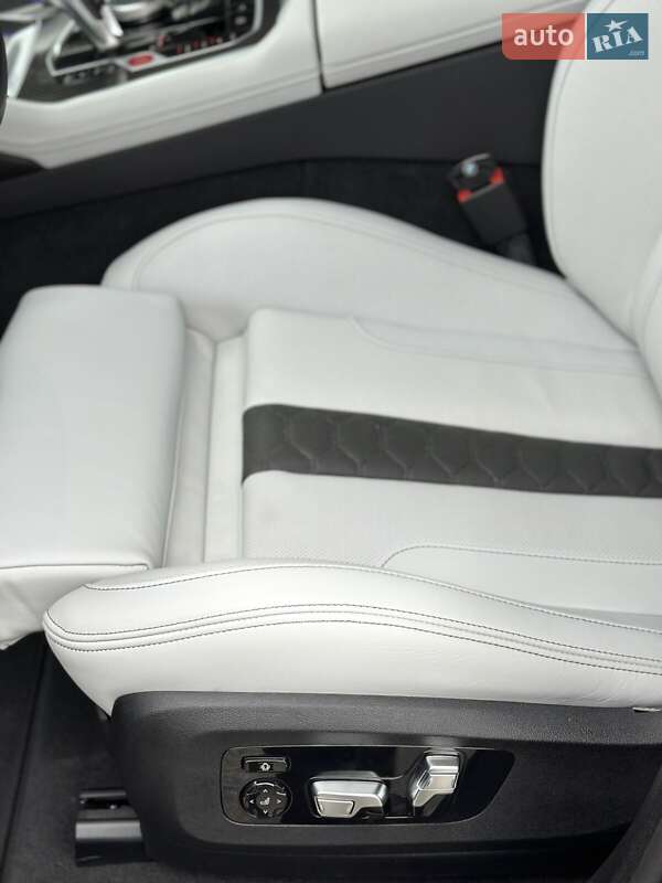 Внедорожник / Кроссовер BMW X6 M 2022 в Полтаве