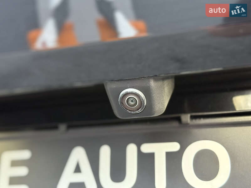 Внедорожник / Кроссовер BMW X6 M 2022 в Киеве