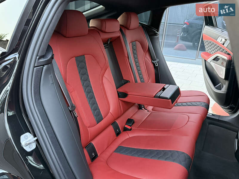 Внедорожник / Кроссовер BMW X6 M 2022 в Киеве