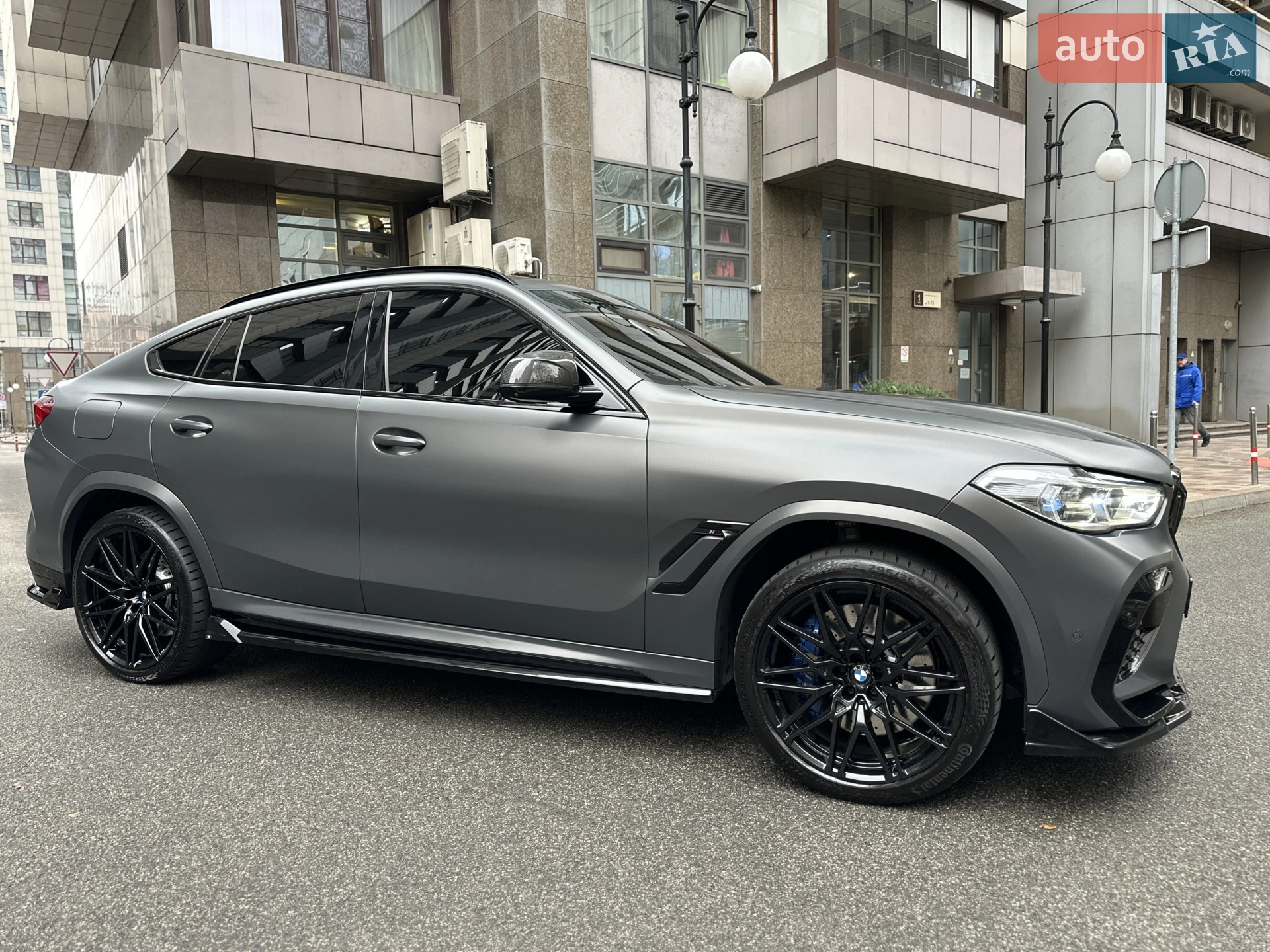 2021 BMW X6 M - мініатюра 7