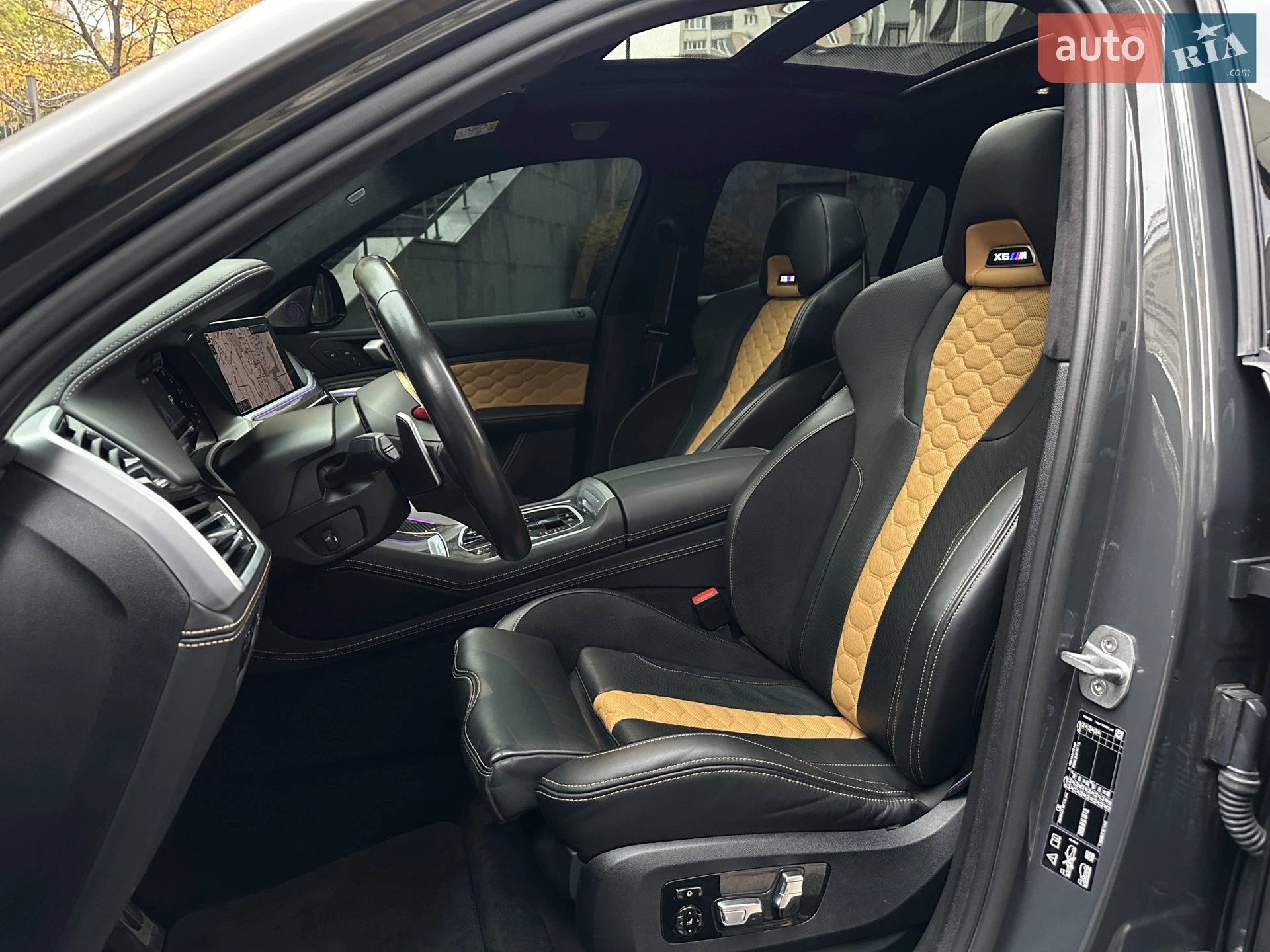 2021 BMW X6 M - мініатюра 15