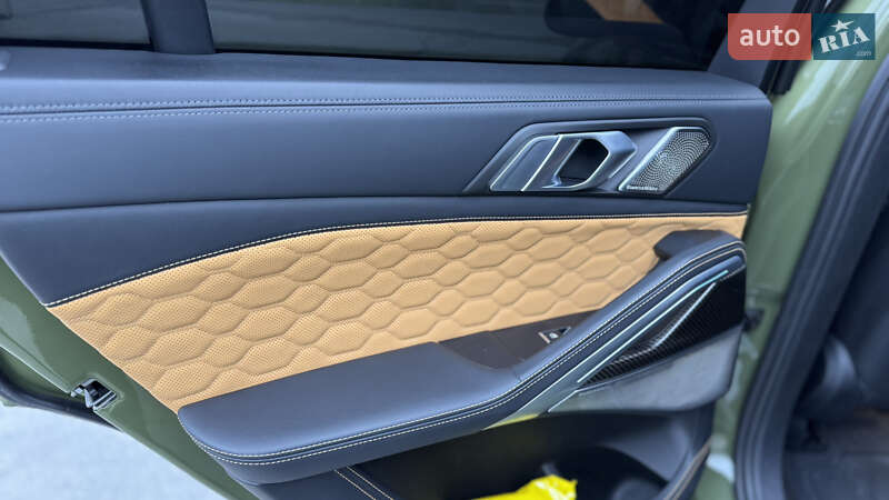 Внедорожник / Кроссовер BMW X6 M 2021 в Днепре