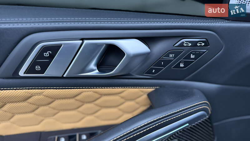 Внедорожник / Кроссовер BMW X6 M 2021 в Днепре