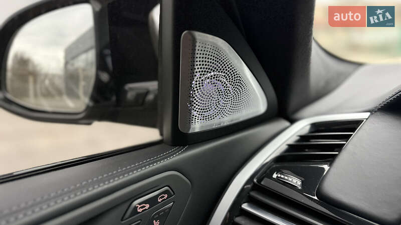 Внедорожник / Кроссовер BMW X6 M 2021 в Днепре