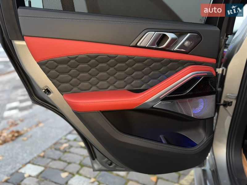 Внедорожник / Кроссовер BMW X6 M 2022 в Киеве