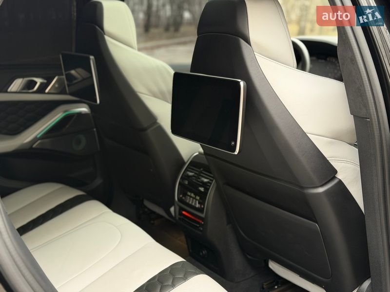 Внедорожник / Кроссовер BMW X6 M 2021 в Тернополе фото 52 Внедорожник / Кроссовер BMW X6 M 2021 в Тернополе