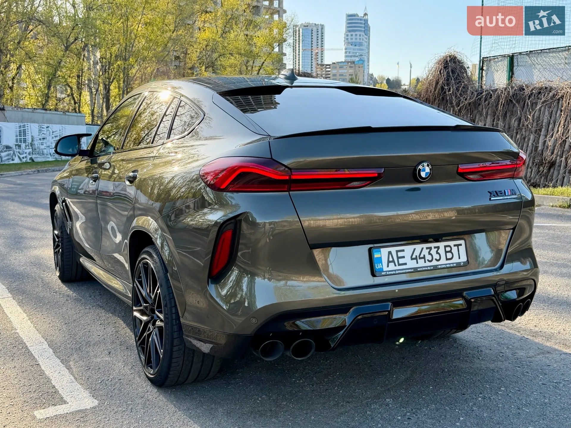 2022 BMW X6 M - мініатюра 8