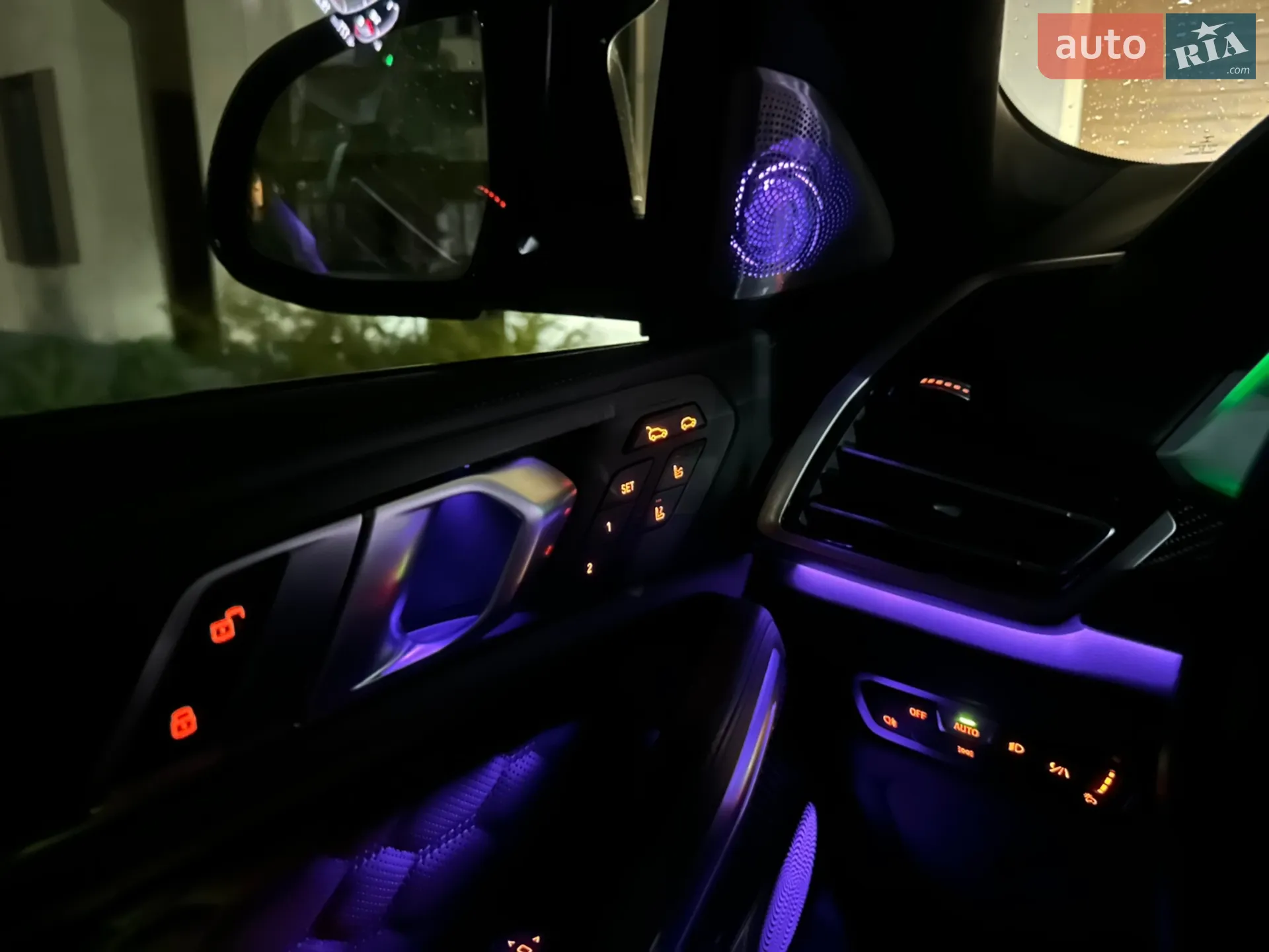 2022 BMW X6 M - мініатюра 27