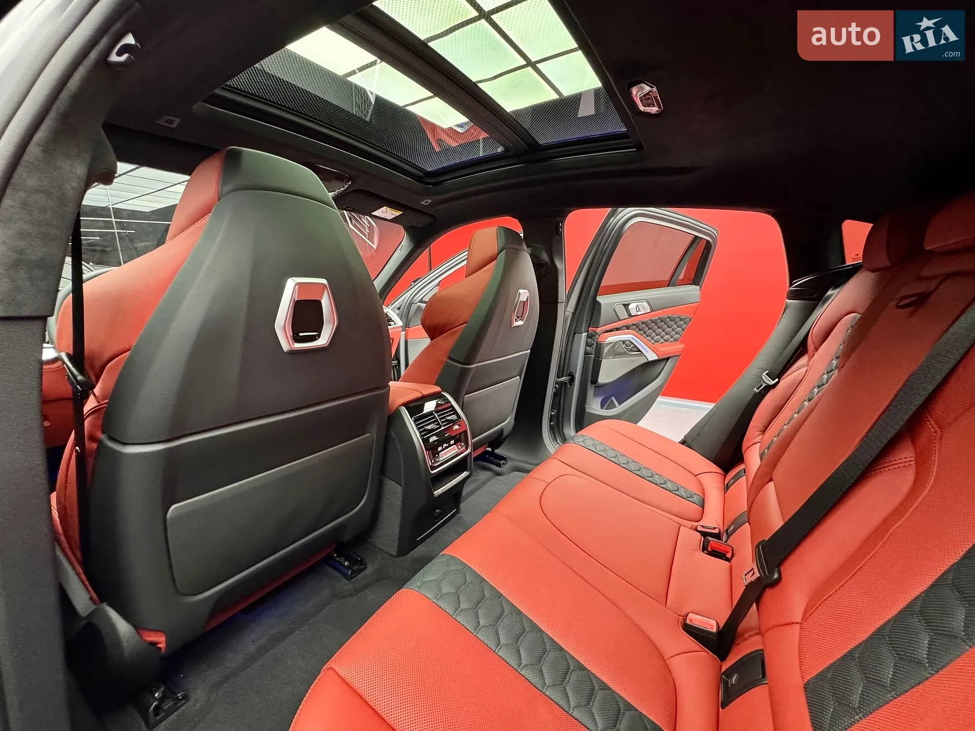 2023 BMW X6 M - мініатюра 53