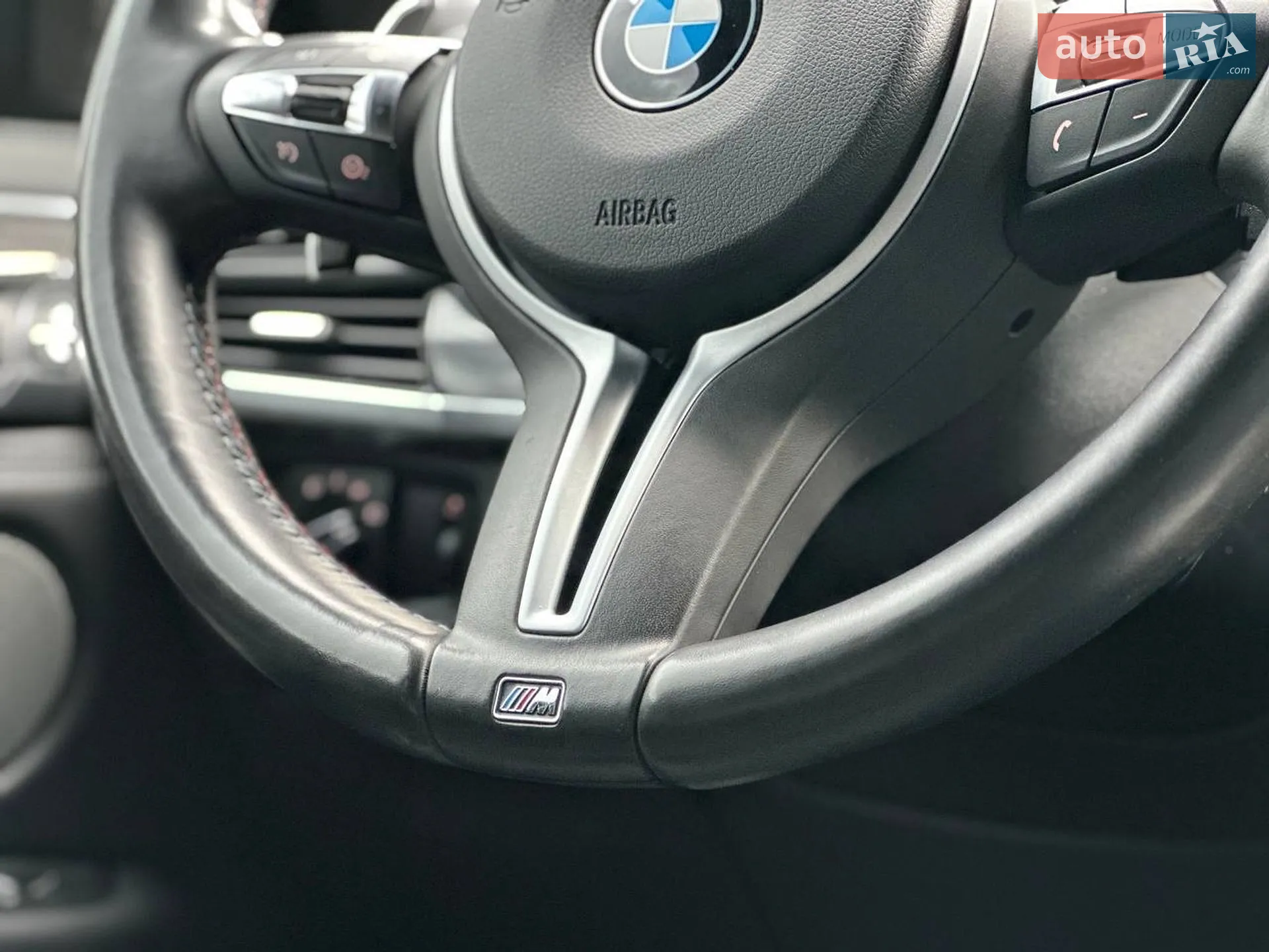 2017 BMW X6 M - мініатюра 16