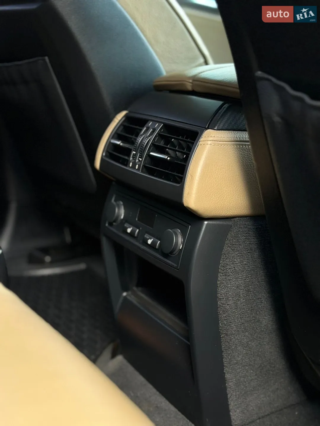 2011 BMW X6 M - мініатюра 51