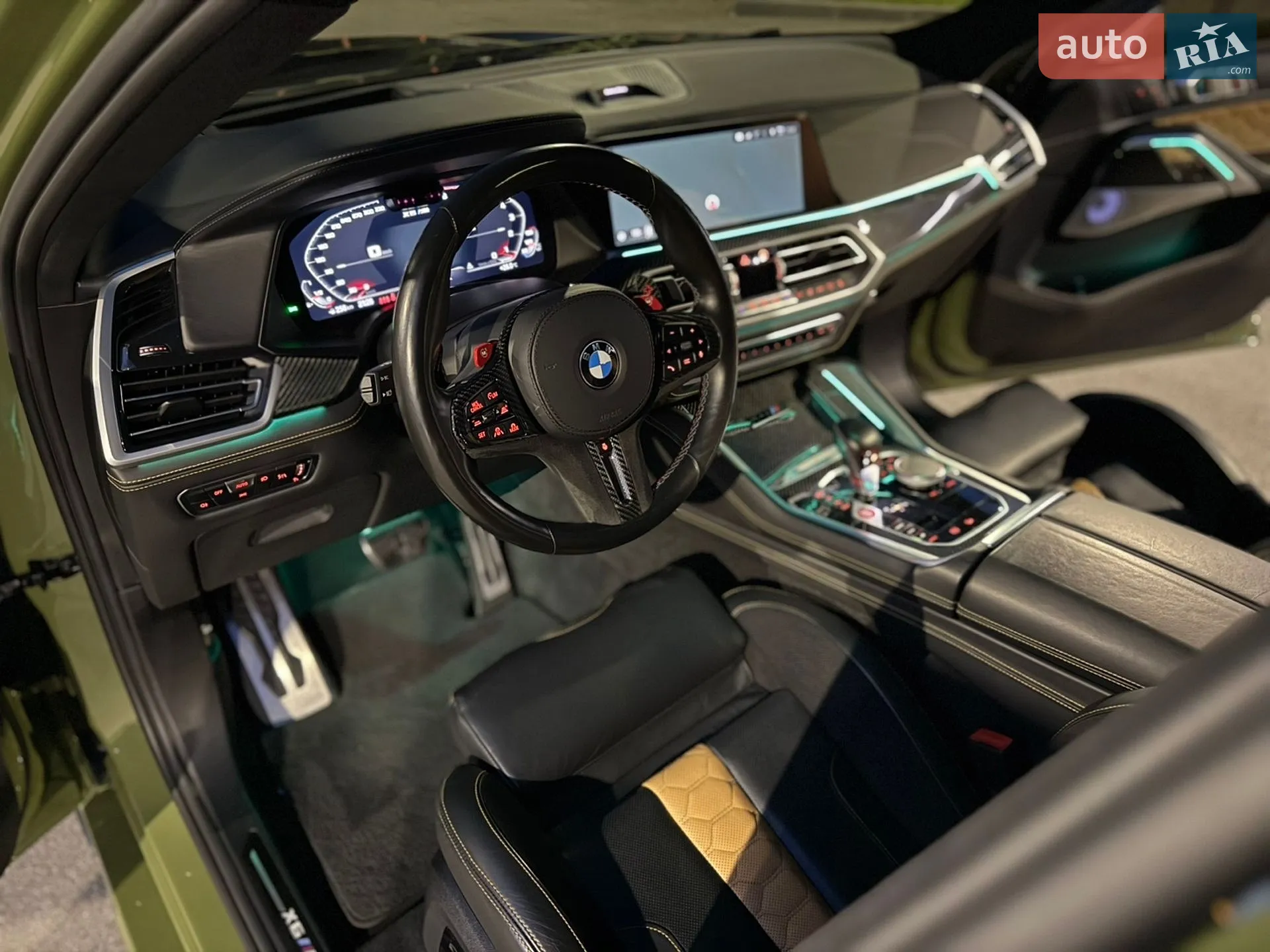 2021 BMW X6 M - мініатюра 21