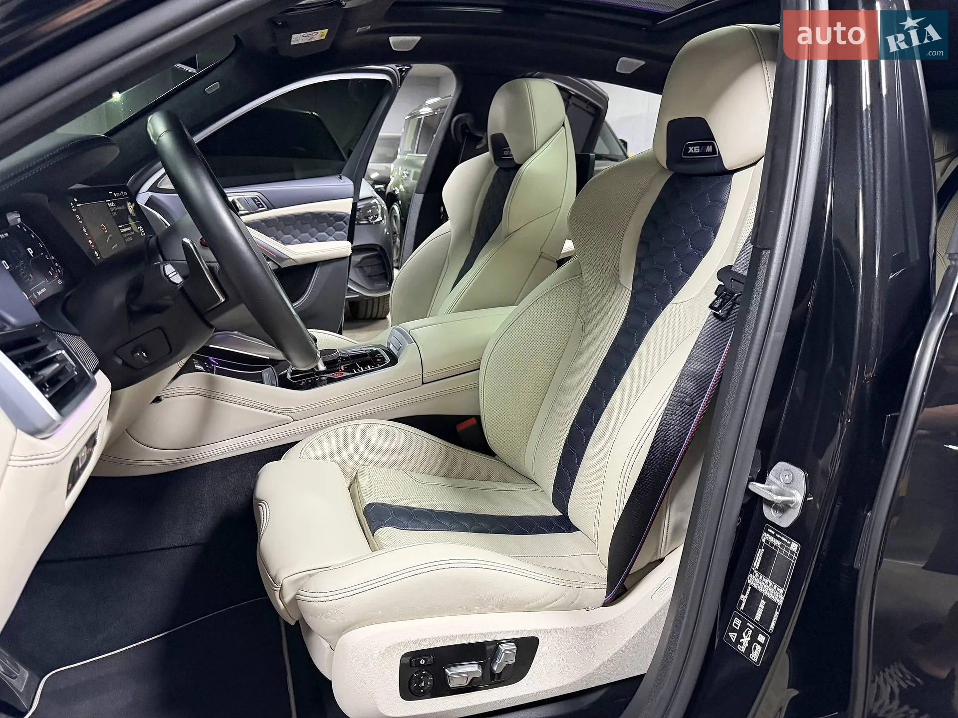 2022 BMW X6 M - мініатюра 60