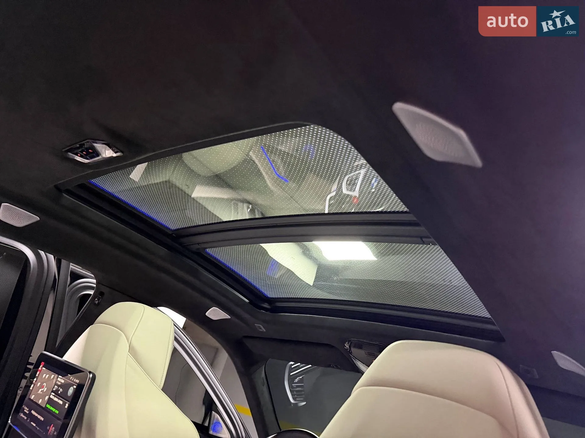 2022 BMW X6 M - мініатюра 91