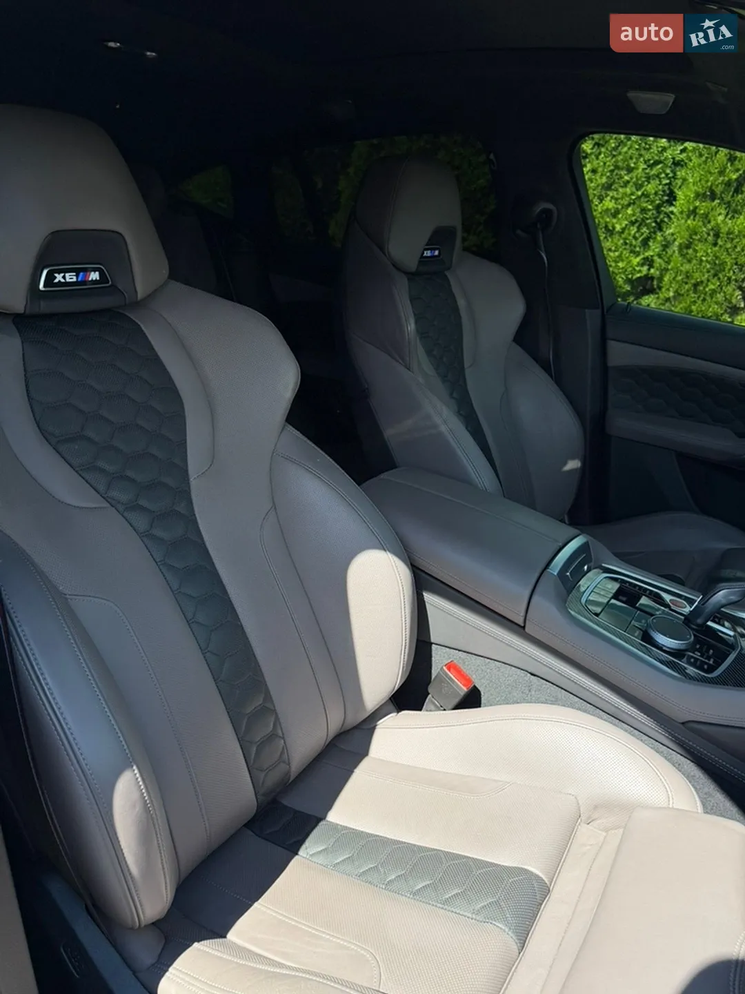 2022 BMW X6 M - мініатюра 21