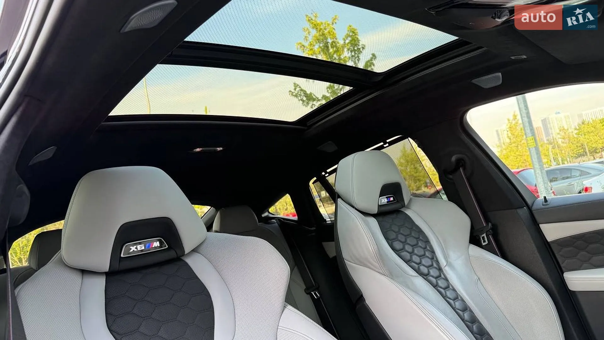 2022 BMW X6 M - мініатюра 16