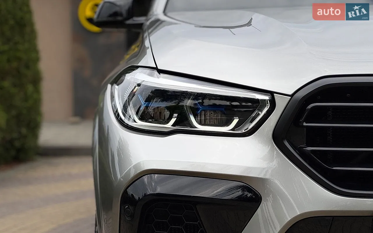 2022 BMW X6 M - мініатюра 44