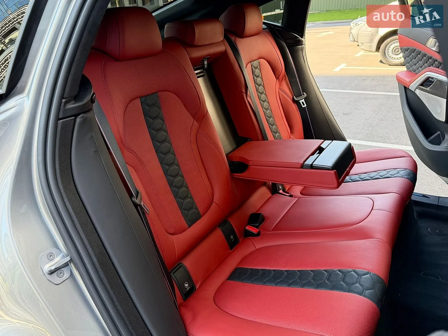 2022 BMW X6 M - мініатюра 50