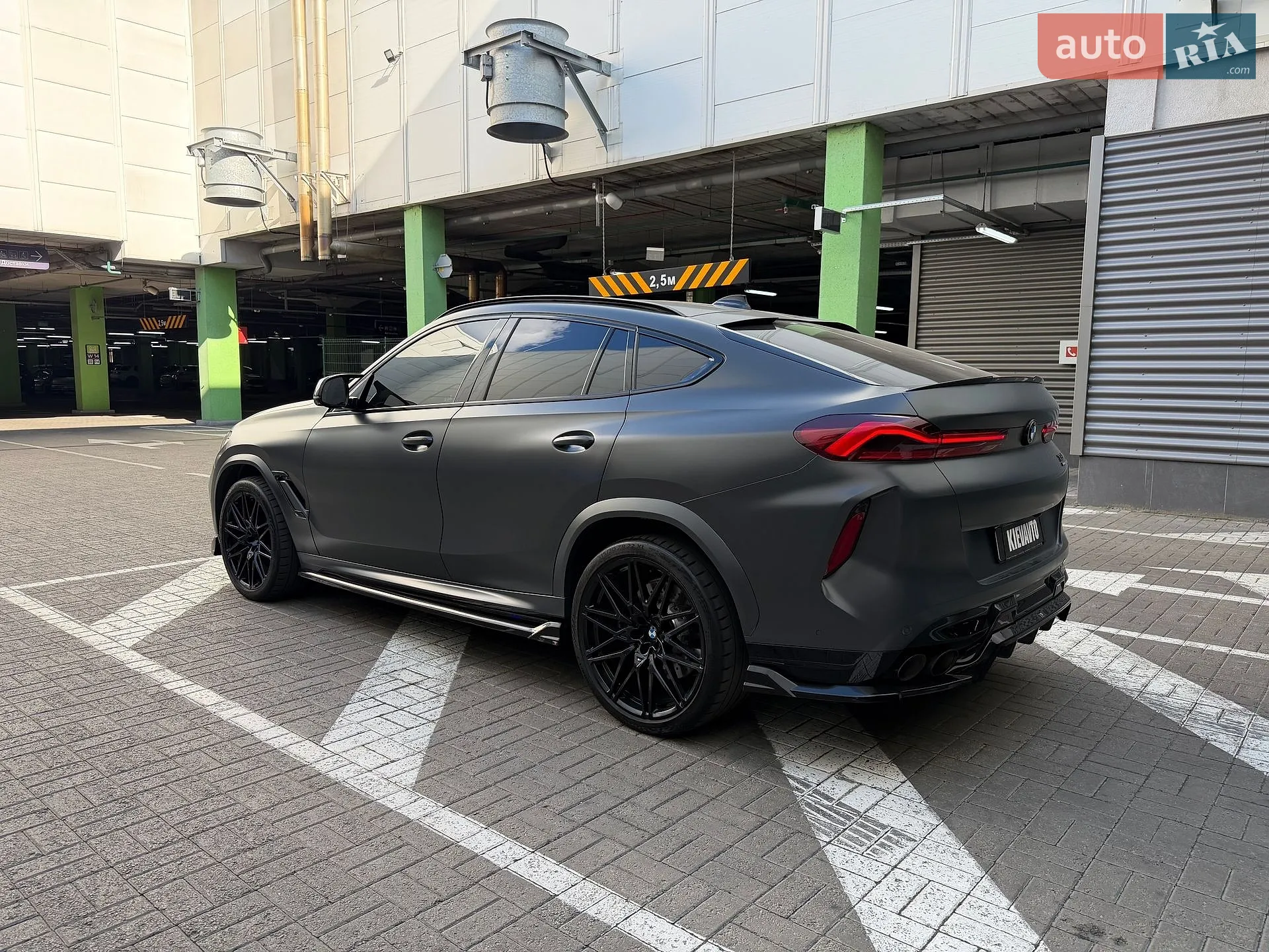 2021 BMW X6 M - мініатюра 5