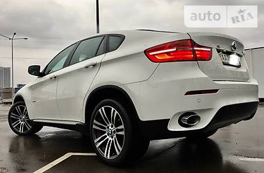 Внедорожник / Кроссовер BMW X6 2014 в Киеве