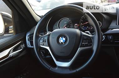 Позашляховик / Кросовер BMW X6 2017 в 