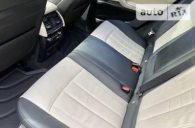 Позашляховик / Кросовер BMW X6 2014 в 
