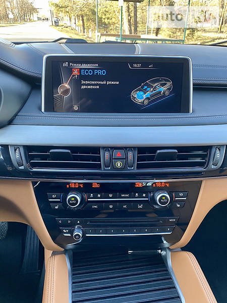 Внедорожник / Кроссовер BMW X6 2015 в Киеве