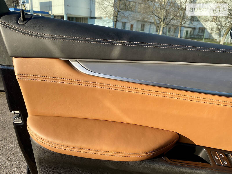 Внедорожник / Кроссовер BMW X6 2015 в Киеве