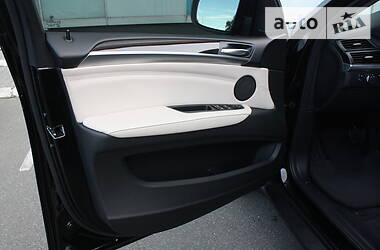 Позашляховик / Кросовер BMW X6 2014 в 