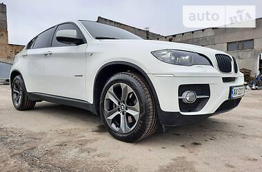 Позашляховик / Кросовер BMW X6 2008 в 