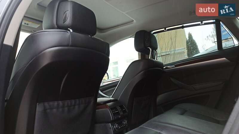 Позашляховик / Кросовер BMW X6 2013 в Києві