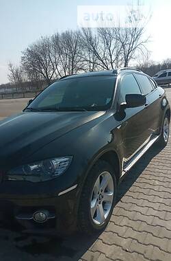 Внедорожник / Кроссовер BMW X6 2011 в Черновцах