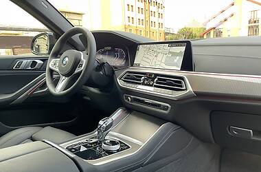 Позашляховик / Кросовер BMW X6 2021 в 