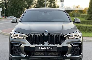 Позашляховик / Кросовер BMW X6 2021 в 
