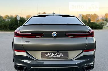 Позашляховик / Кросовер BMW X6 2021 в 