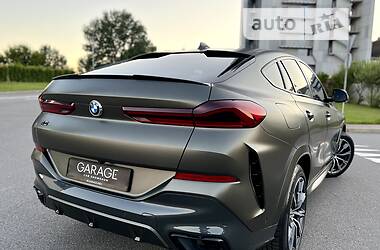 Позашляховик / Кросовер BMW X6 2021 в 