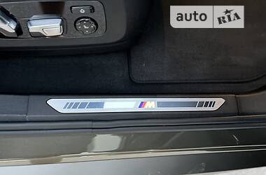 Позашляховик / Кросовер BMW X6 2021 в 