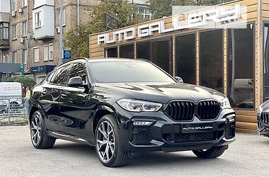 Внедорожник / Кроссовер BMW X6 2021 в 