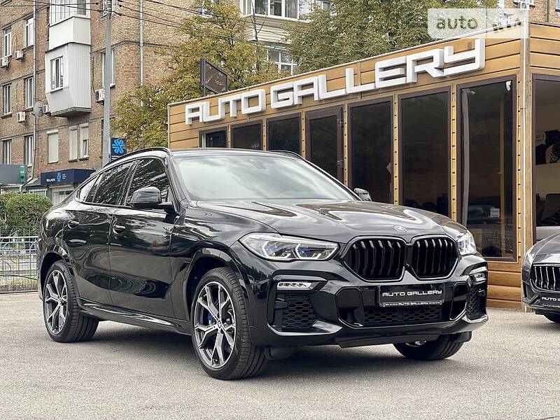 Внедорожник / Кроссовер BMW X6 2021 в 