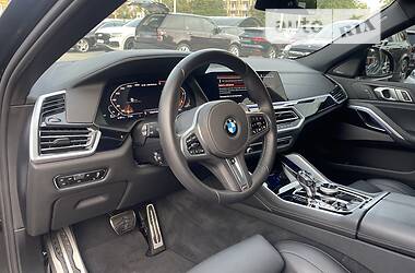 Внедорожник / Кроссовер BMW X6 2021 в 
